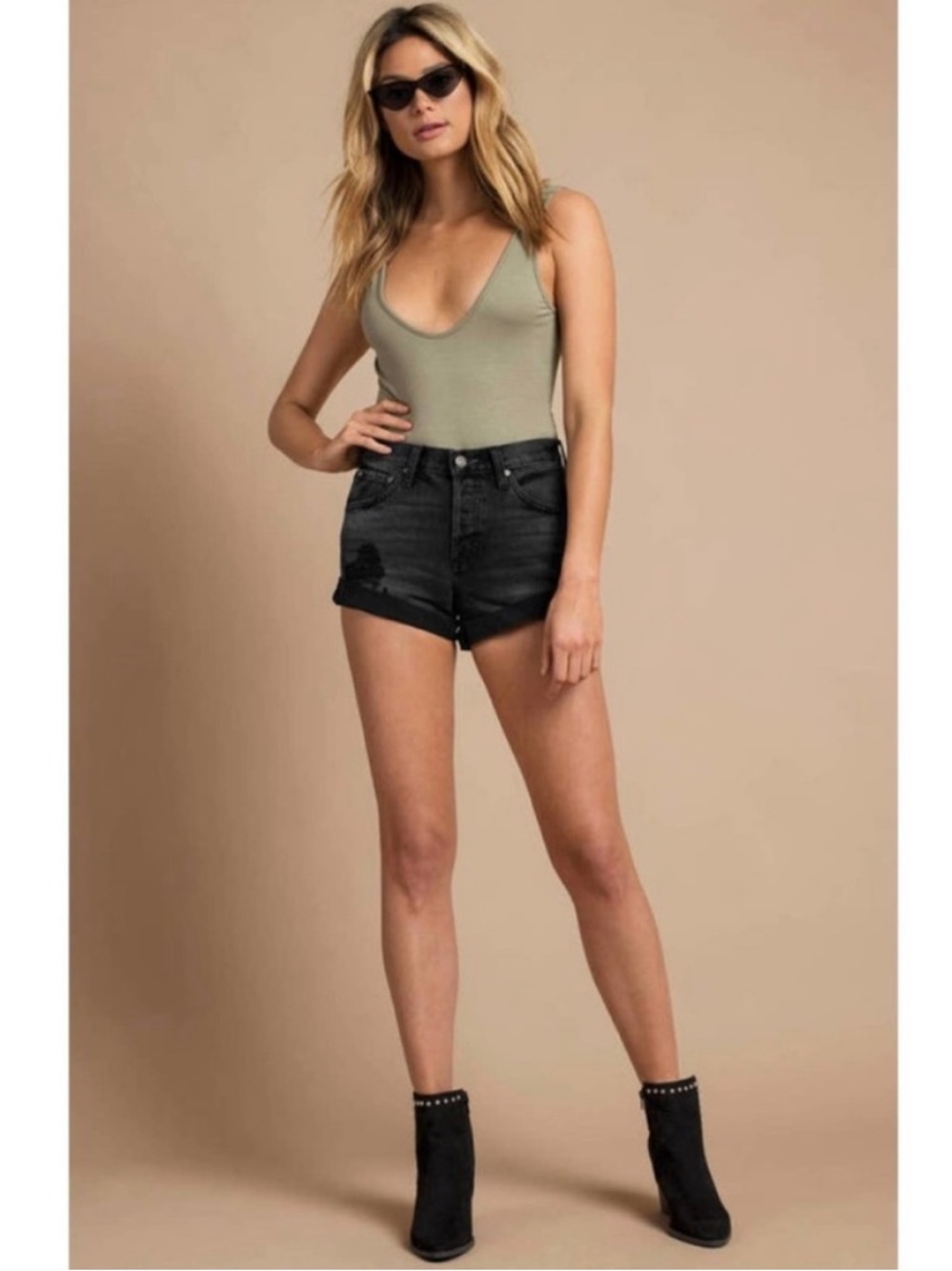 Boyish Marley Denim Shorts Size 28 Touch of Evil Distressed Rolled-Cuff Grunge